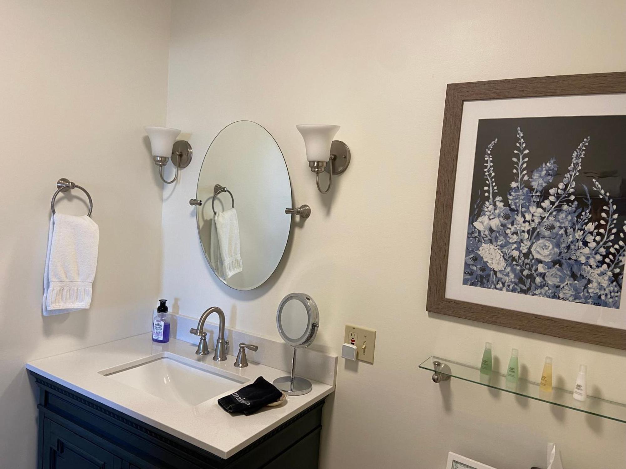 The Jacqueline House Bed & Breakfast New Castle Bagian luar foto