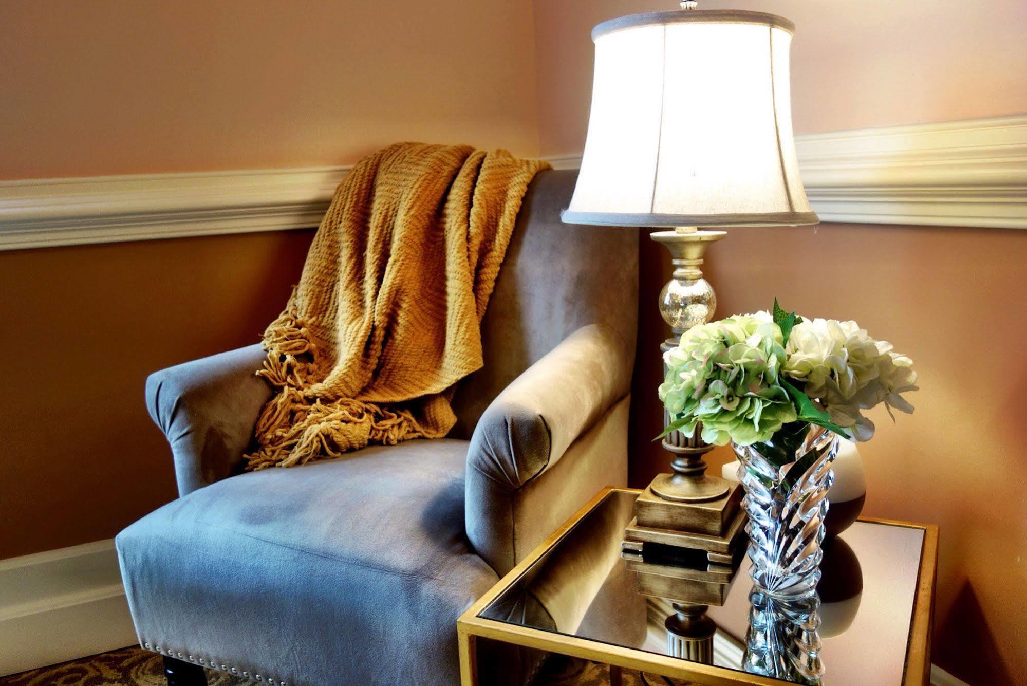 The Jacqueline House Bed & Breakfast New Castle Bagian luar foto