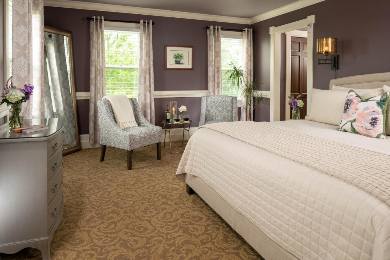 The Jacqueline House Bed & Breakfast New Castle Bagian luar foto