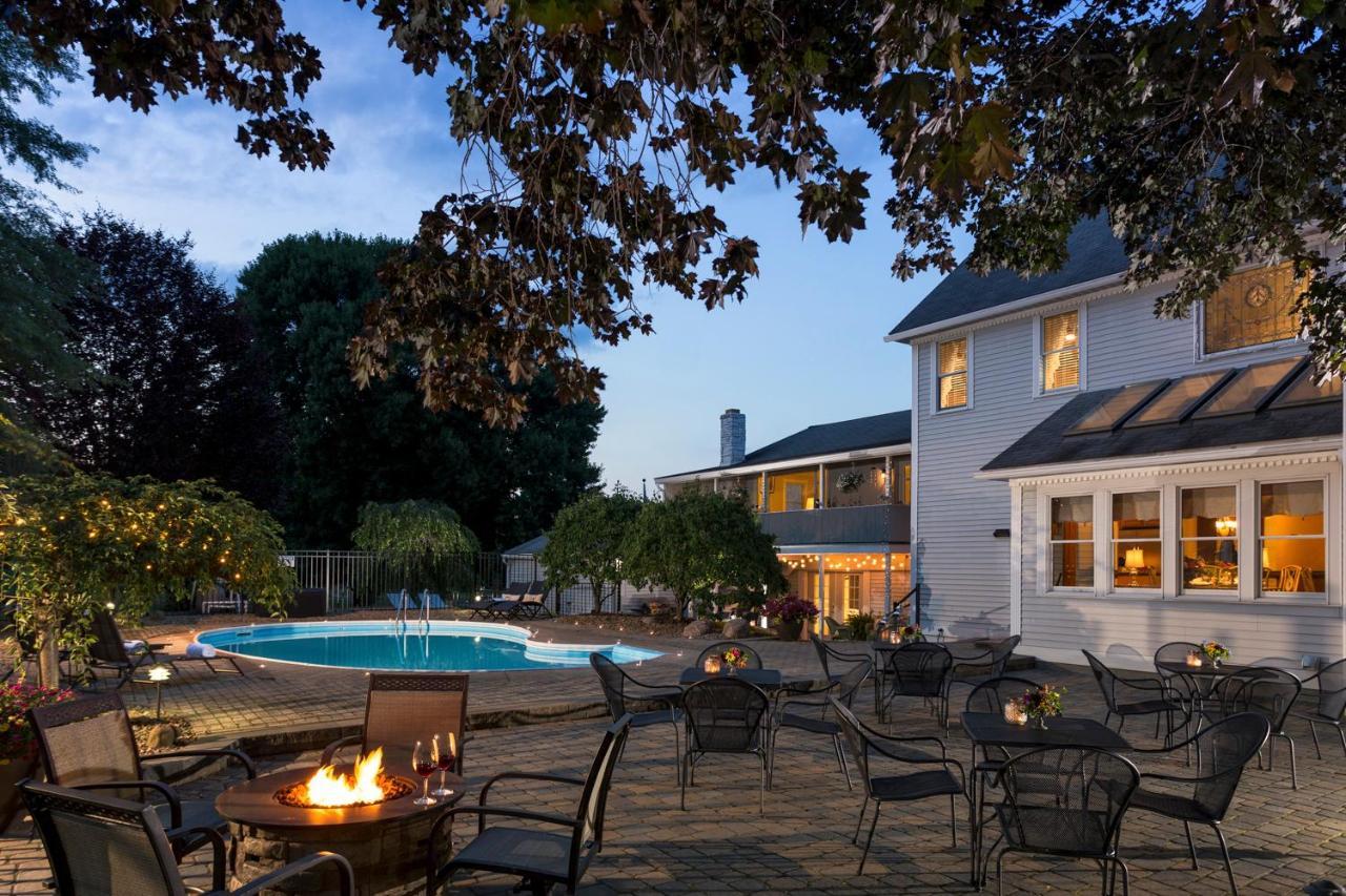 The Jacqueline House Bed & Breakfast New Castle Bagian luar foto